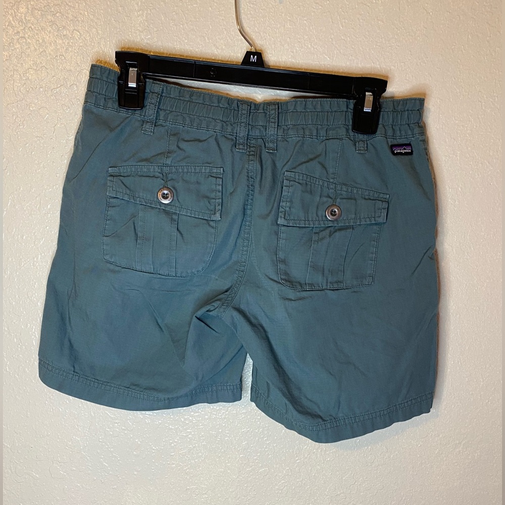 Patagonia women’s shorts size 2 - Picture 2 of 5